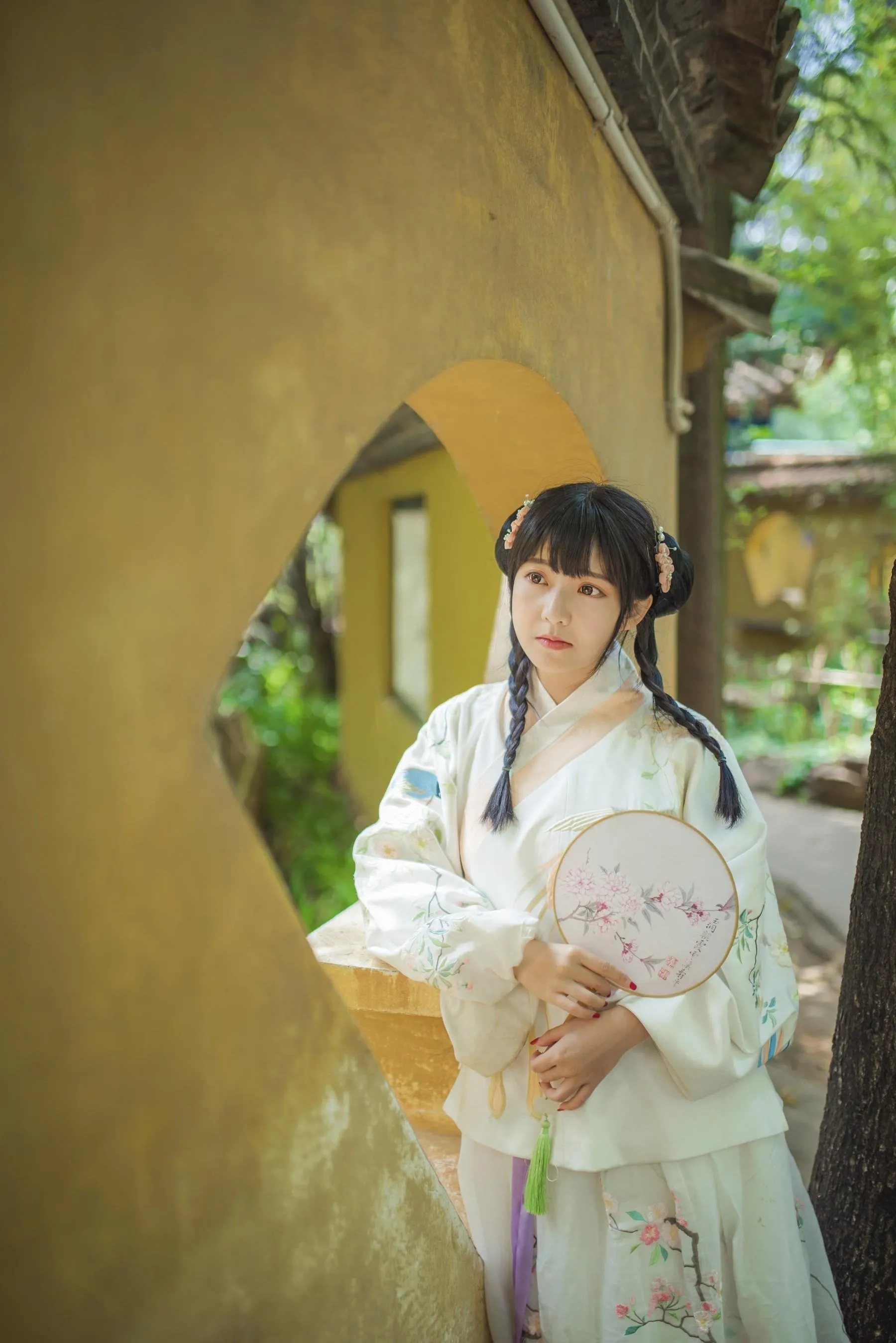 [YITUYU艺图语]2021.10.09 橘子 兔子 [23P]插图2